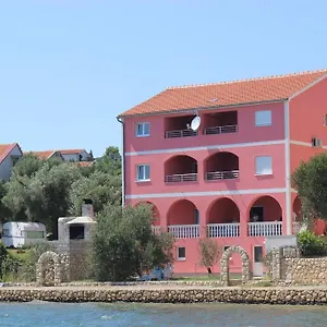 https://apartments-marija-maslenica.hotelinzadar.com